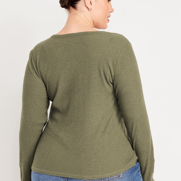 NWT OLD NAVY Plush V-Neck T-Shirt Color GREEN SIZE LARGE - Picture 8 of 9